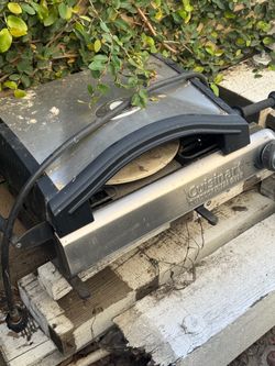 Outdoor pizza oven