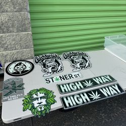 Decorative Signs/Decals Lot