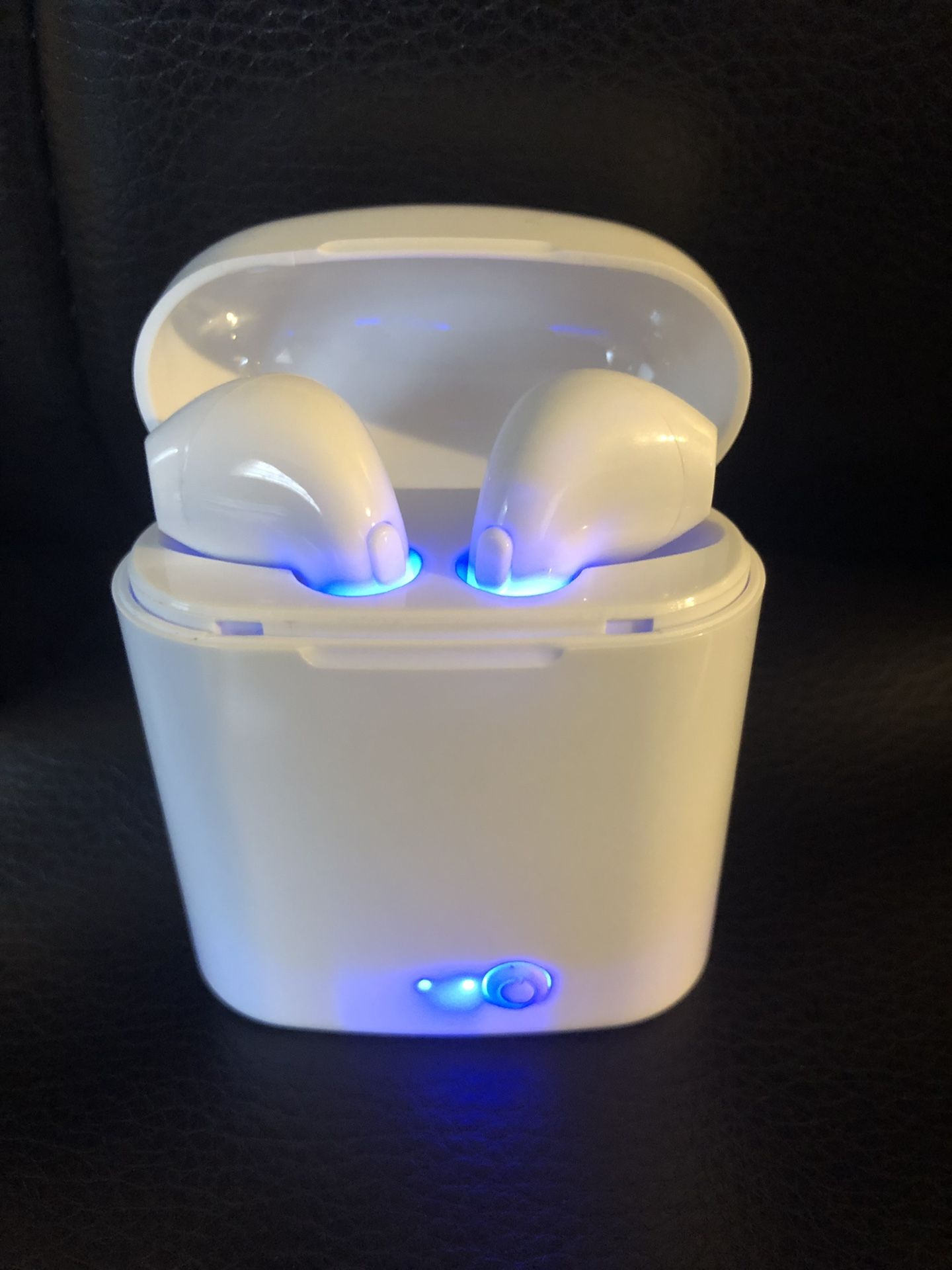 Brand new Bluetooth Wireless Earphones Headset headphones with charging case