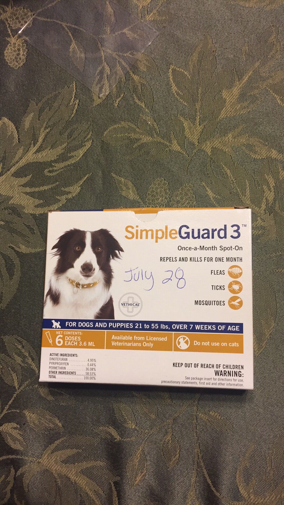 ONE DOSE OF SIMPLE GUARD 3 ONCE A MONTH FOR DOGS 21-55 LBS REPELS FLEAS, TICKS & MOSQUITOES