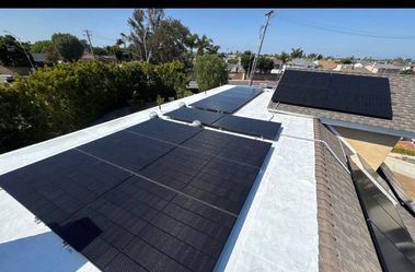 390 W LG neon, solar panels brand new!