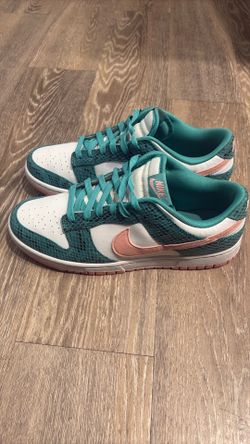Nike Dunks