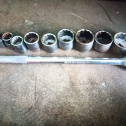 Socket Tools 3/4 Drive+ Ratchet 