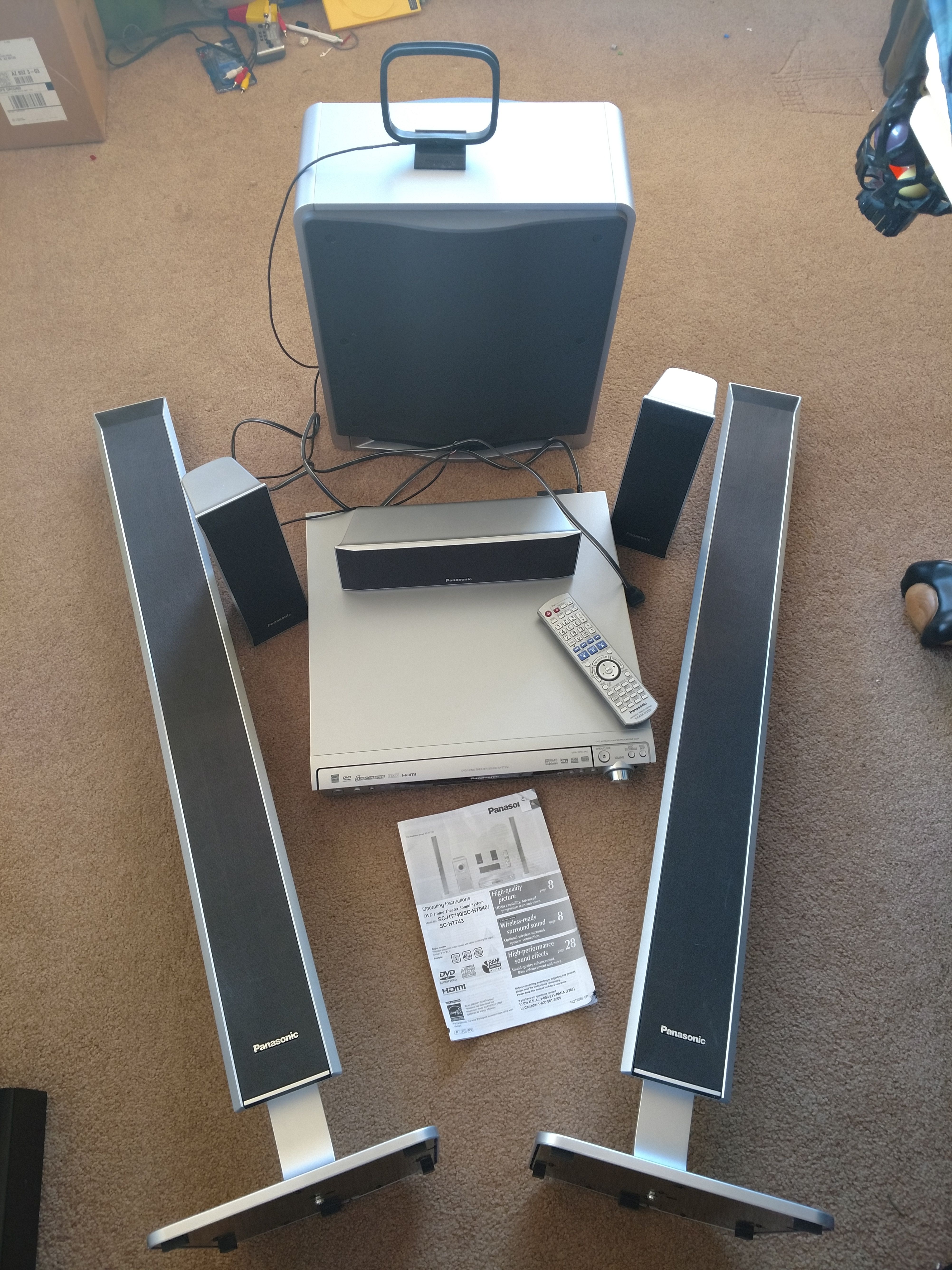 Panasonic SA-HT940 5 Disc DVD CD Player Home Theater SYSTEM complete