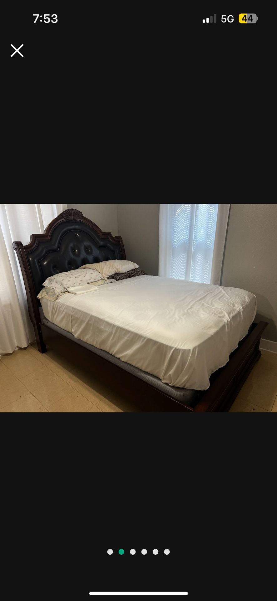 Queen size bed