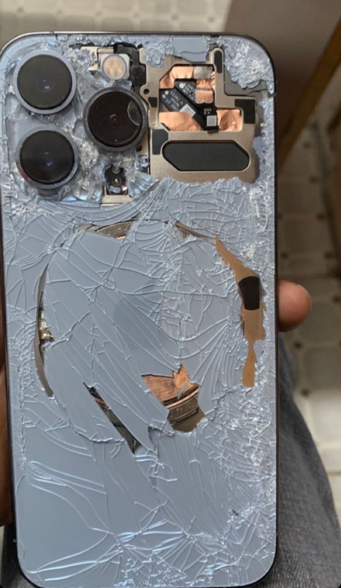 π§ iPhone Back Glass / Backdoor Replacement β Fast & Affordable! π§