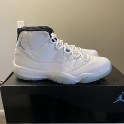 Jordan 11 UNC Legend 2014