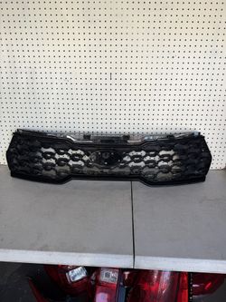 2021 2022 2023 Kia Sorento Front Bumper Grille 
