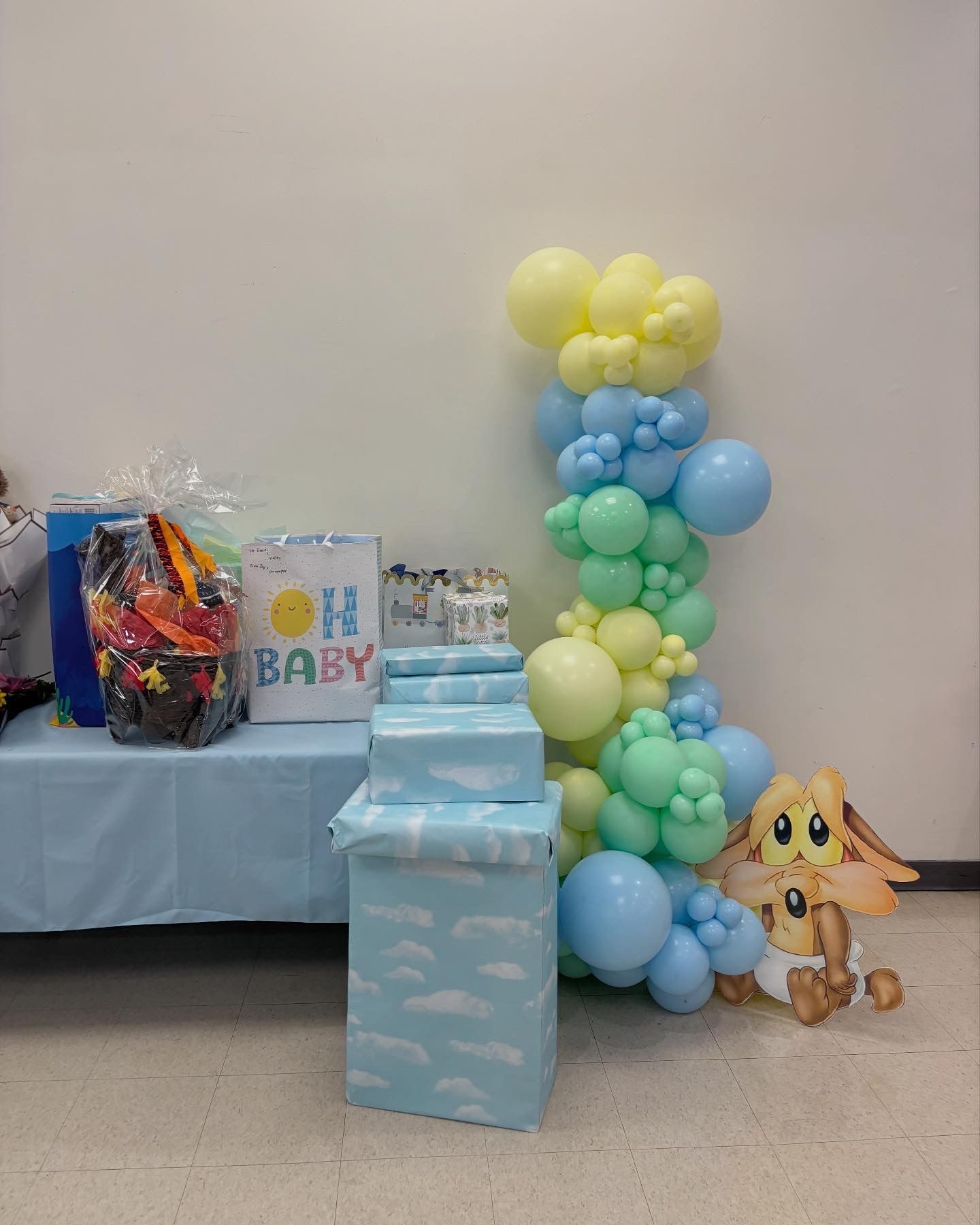 Balloon Garland To Go!