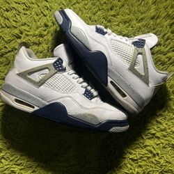 CLEAN Jordan 4 Retro Midnight Navy Size 11 NO BOX