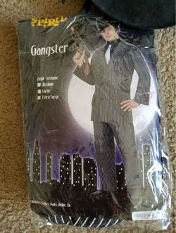 Gangster and Hit Girl Costumes Spirit