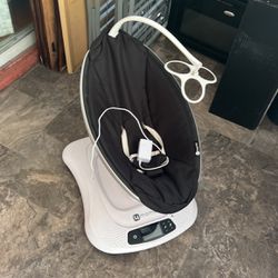 Modern Baby Swing With Music And Adjustable Swing 