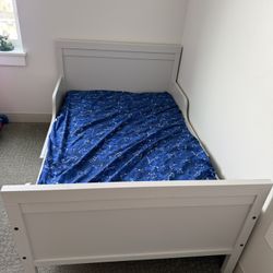 Adjustable Toddler Bed