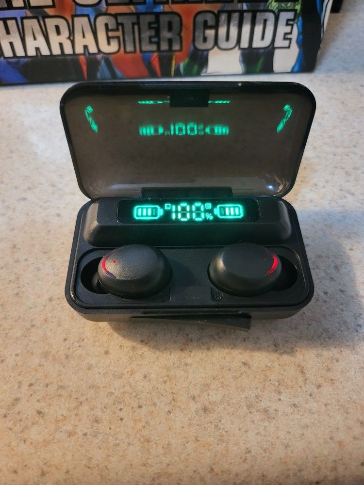 Ear Buds With Display And Battery Bank Bluetooth ***FREE DELIVERY ***