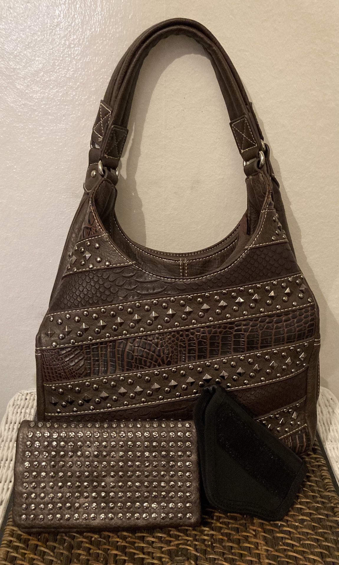 Conceal Carry Hobo Purse, Matching Wallet, Removable Holster, NWT, Has 3 Zippered Pockets