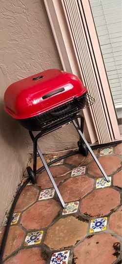 Charcoal grill