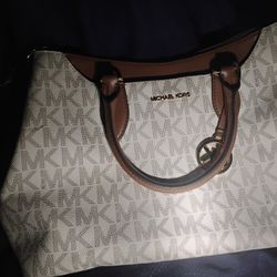 Michael  Kors