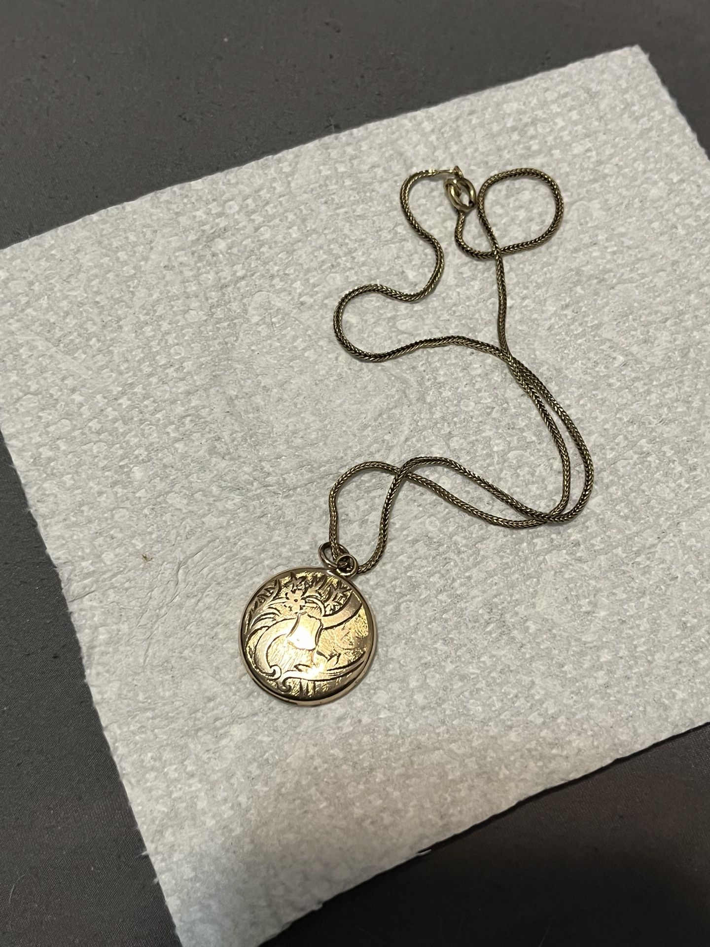 Gold Locket From R & G Co. Antique