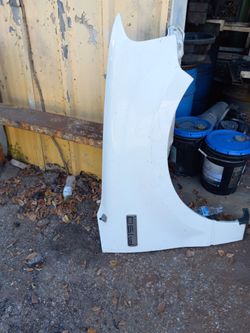 2006 Ford F150 RH Fender $75
