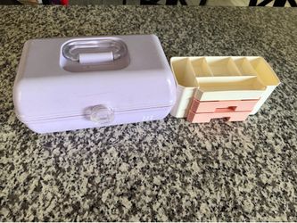 Makeup box and organizer