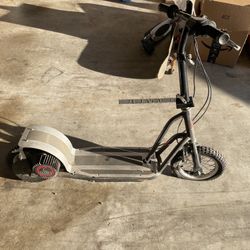 Curry Scooter
