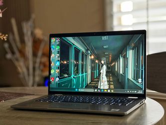 DELL TOUCHSCREEN BUSINESS 14” LAPTOP WIN 11 PRO