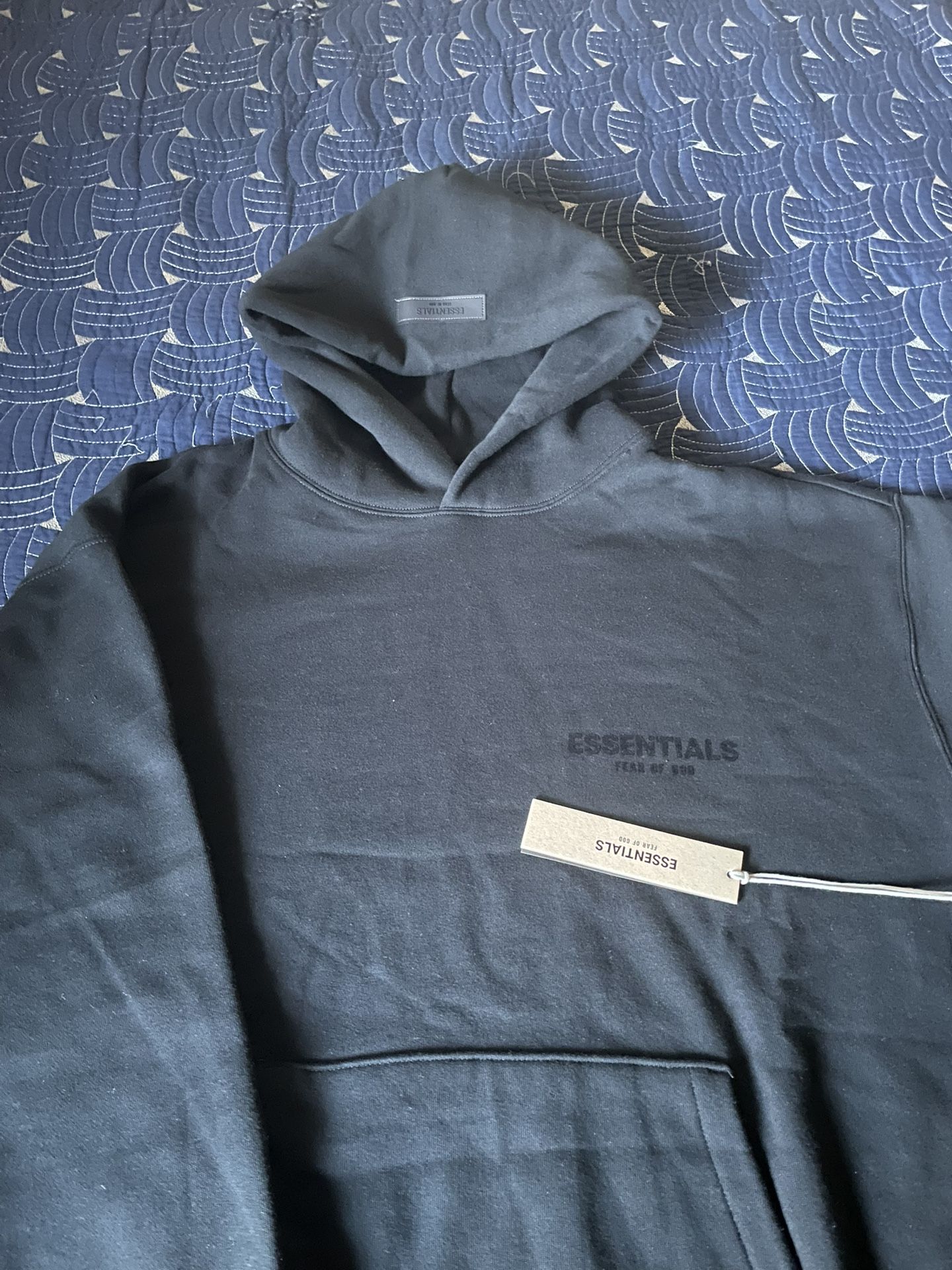 Xs Essential Fits medium