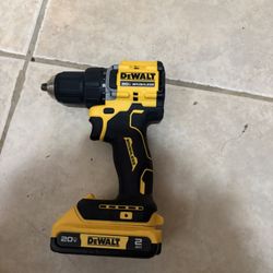 Atomic Dewalt Drill New