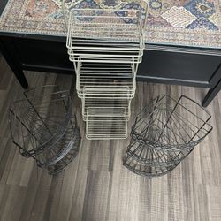 3 Matele Stands All 12 Dollar Excellent Condishon Pick Up Raseda And Vanowen 