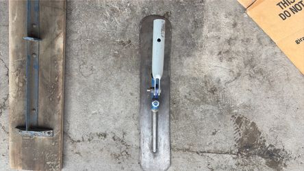 Funny trowel ‘24