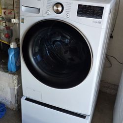 Lg ThinQ Front Loaded Washer 