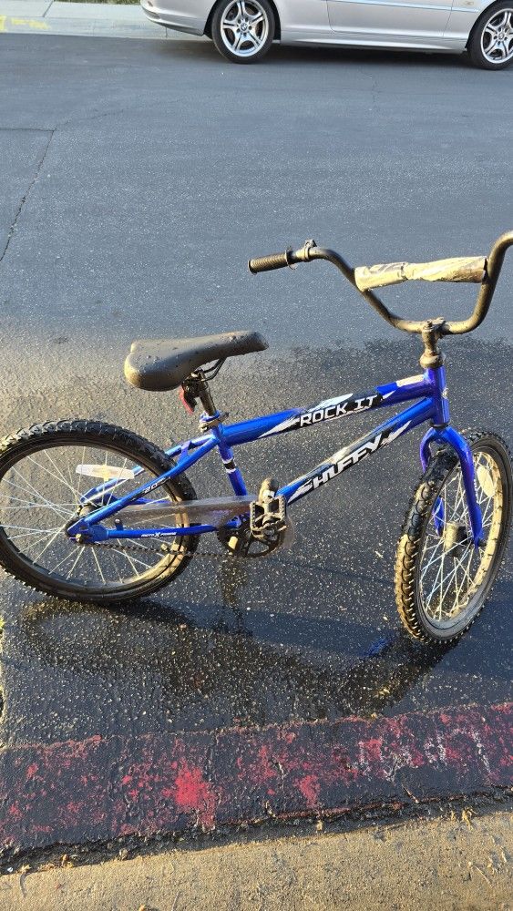 Huffy Rock It Boys Bicycle