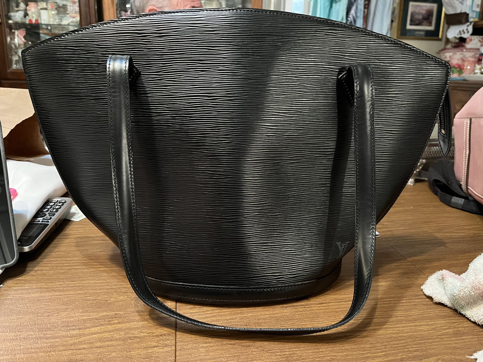 Vintage Louis Vuitton St. Jacques Black Epi Leather Ladies Shoulder Handbag