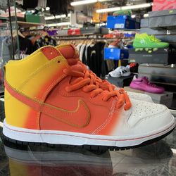 Nike SB Dunk High Sweet Tooth Candy Corn