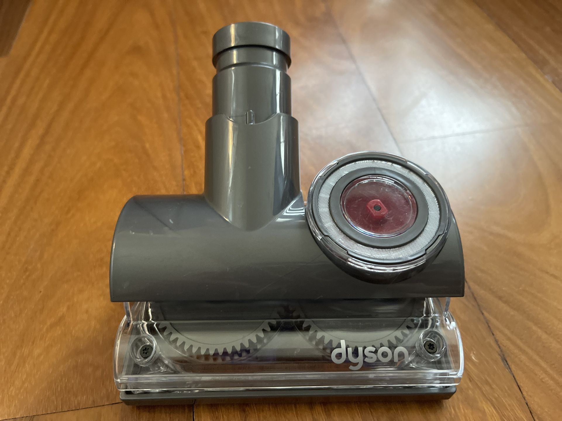 Dyson Vacuum Attachment