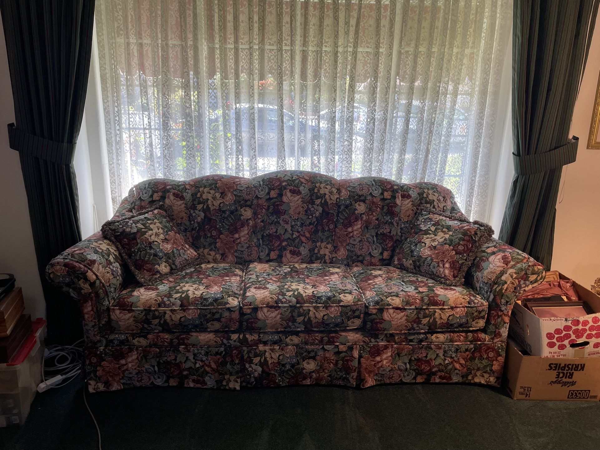 Full Size Colorful Floral Couch With Matching Pillows