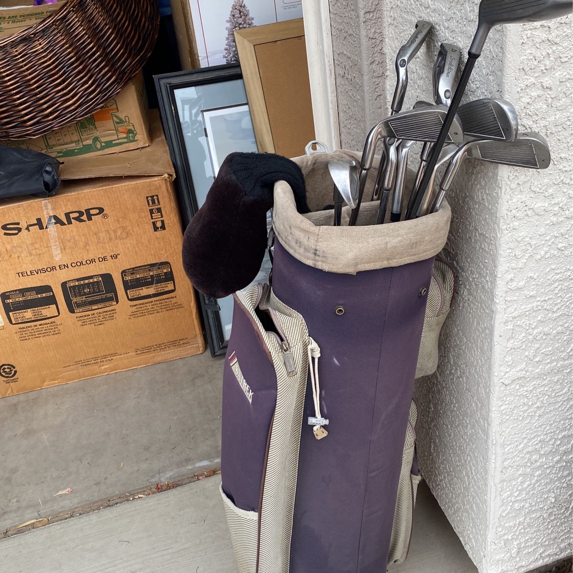 Datrex Rolling Golf Bag + Axiom M.S Plus Arnold Palmer Clubs