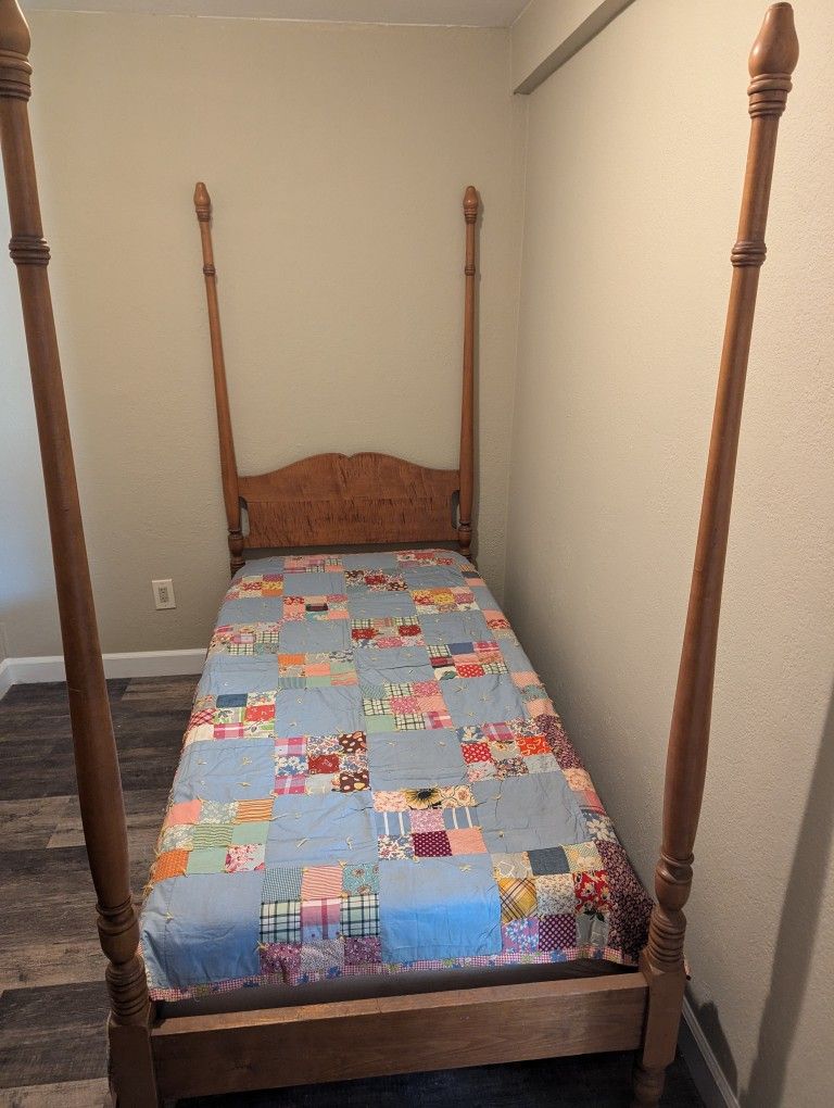 Twin Four Poster Bed Frame Only