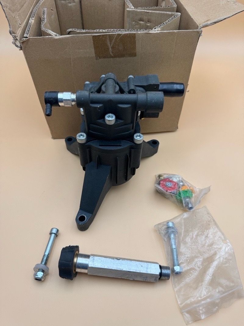 YAMATIC 7/8" Shaft Vertical Pressure Washer Pump 2(contact info removed) PSI @2.5 GPM