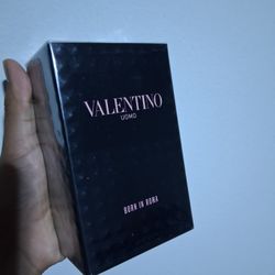 Valentino Born In roma
