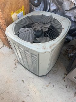 Trane 2.5 ton condenser