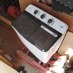 Washer And Dryer ( Portable)