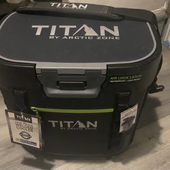 Titan 36-can Zipperless Cooler/ Black/ Grey