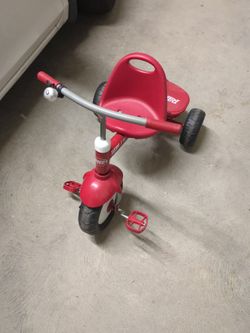 Radio Flyer Kids Tricycle
