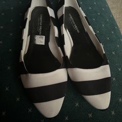 Women’s Size 11 Shoes Black White Flats New