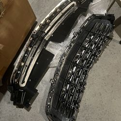 Chevy Cruze Grille Plastic Part