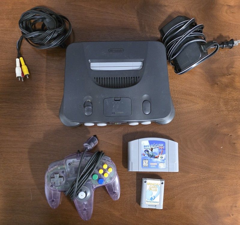 Nintendo 64 N64 Video Game Console w/ Controller, 1 Game. Memory Card, All Cords