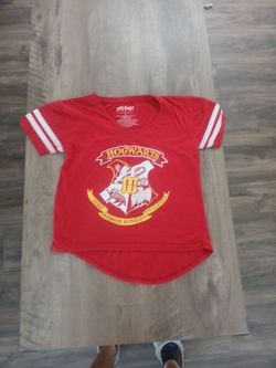 Harry Potter size M shirt