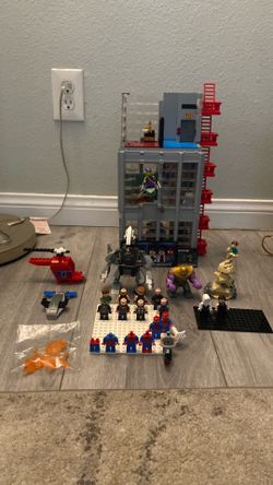 LEGO Marvel Spider-Man Daily Bugle 76178 incomplete
