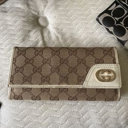 Gucci Wallet 